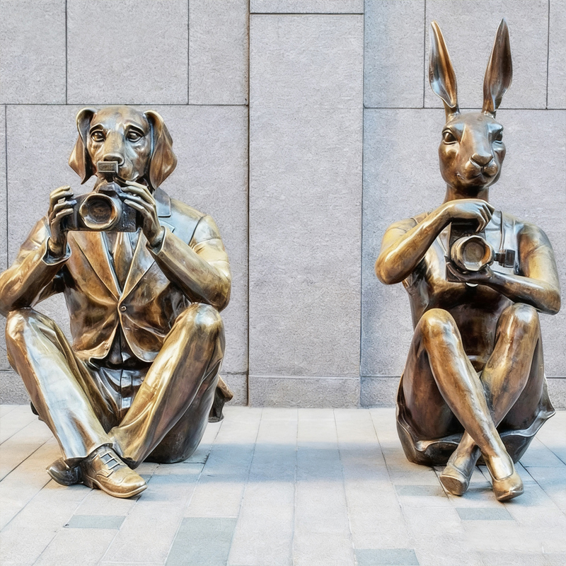 Тематическая скульптура «Фотограф-анималист»